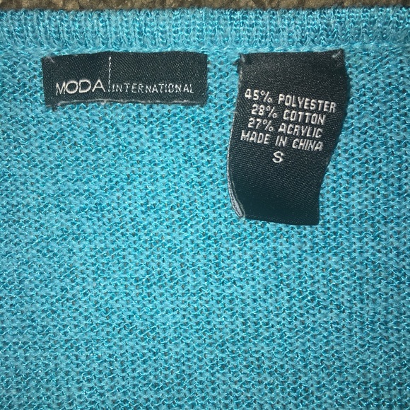 Bathing suit cover up - Picture 4 of 5